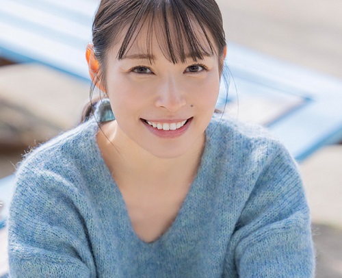 玉井晴香 　AVデビュー