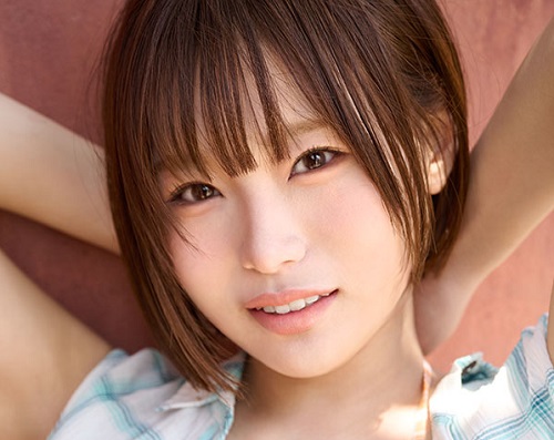 千葉優花　デビュー