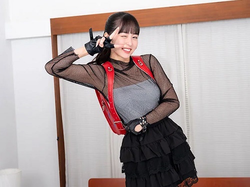 本城はな　デビュー　aona