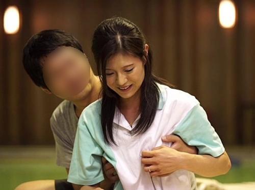 おばさんを興奮させてどうするの？